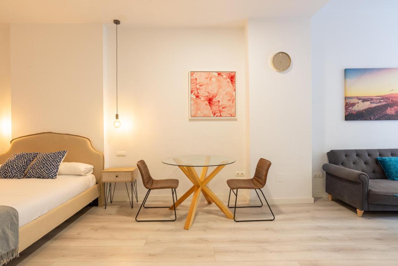 Apartamento Urbe10 Plaza De La Constucion Premium Loft Málaga Exterior foto