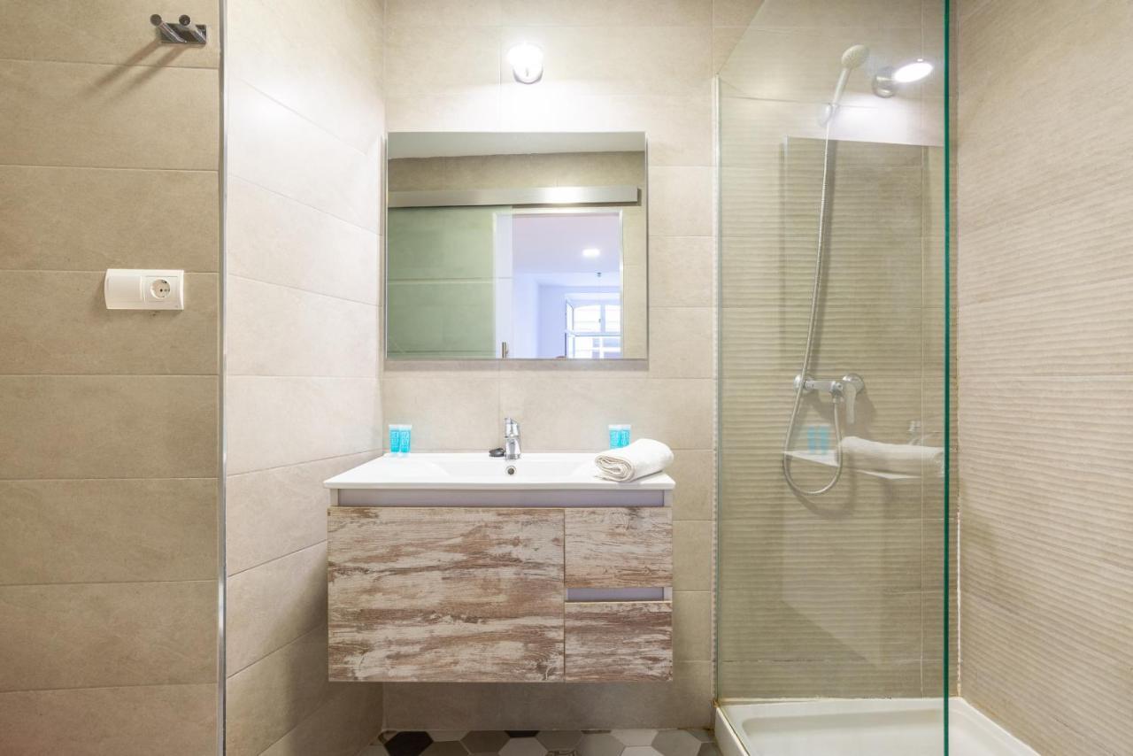 Apartamento Urbe10 Plaza De La Constucion Premium Loft Málaga Exterior foto