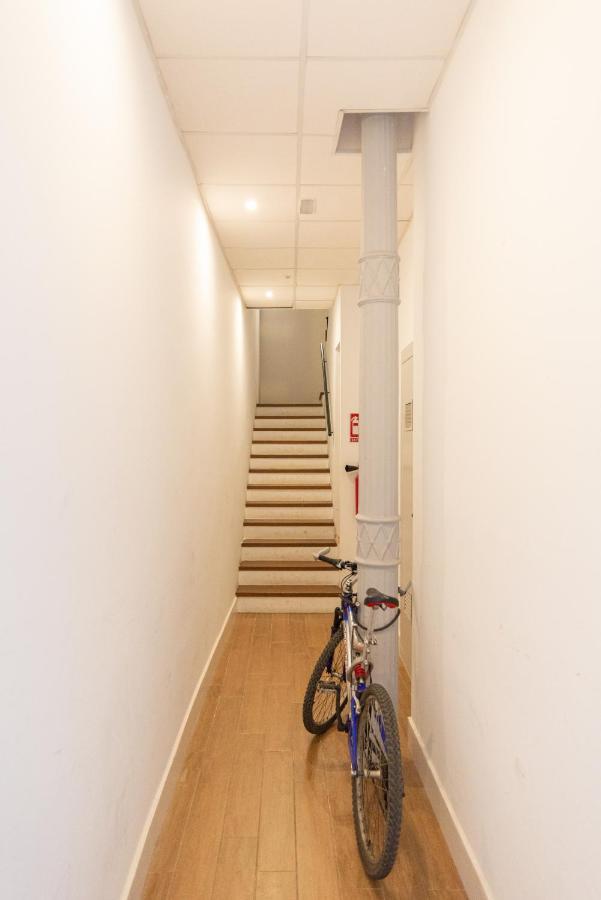 Apartamento Urbe10 Plaza De La Constucion Premium Loft Málaga Exterior foto